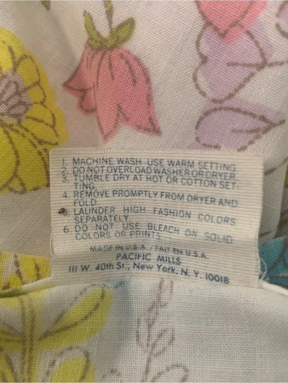 Vintage Pacific pastel floral butterfly pattern king bedsheet 108x110”